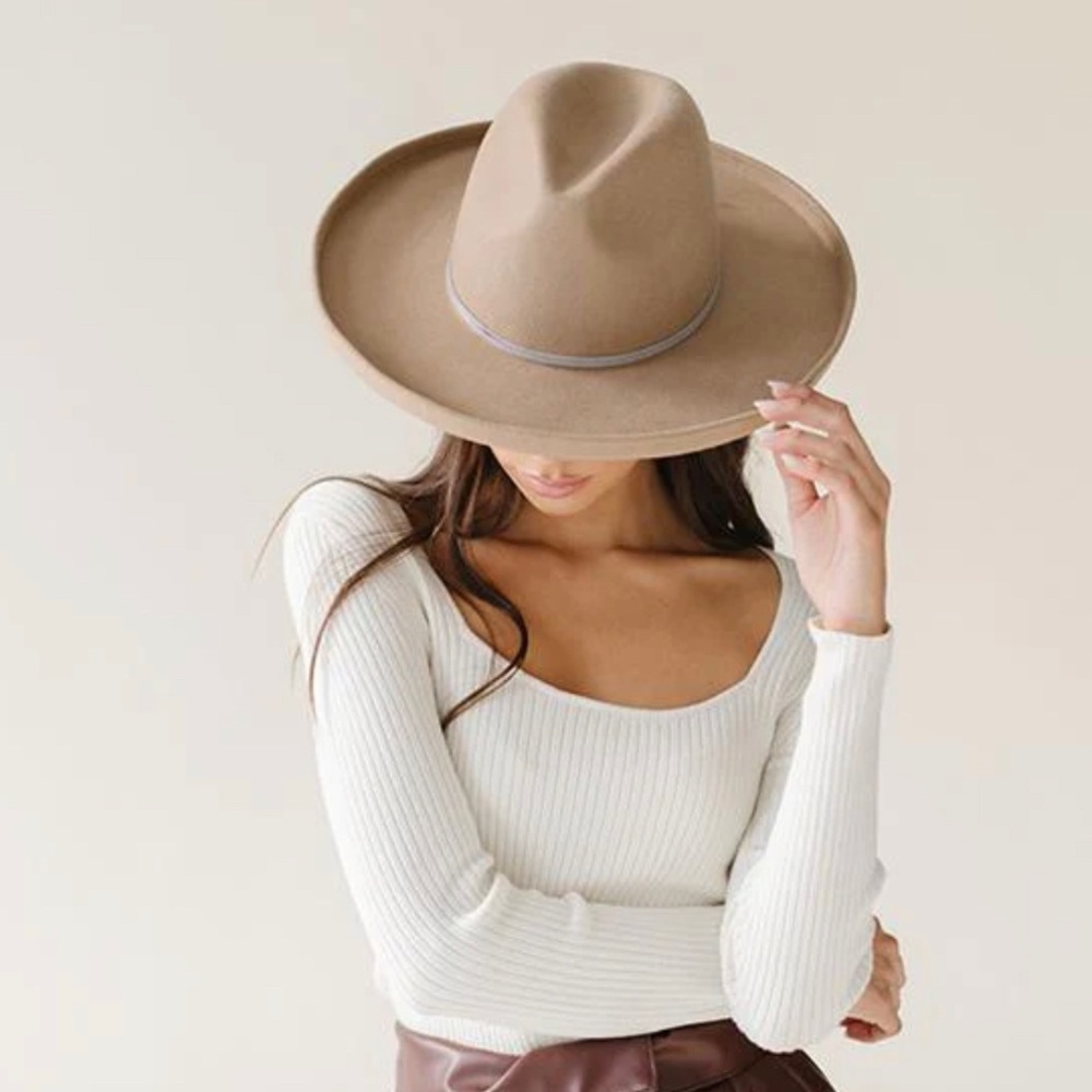 COPY - GIGI PIP Maude Pencil Brim Felt Hat - Tan